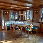Am Stiessberg Apartman *