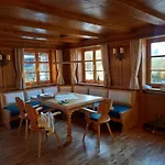 Am Stiessberg Apartman *
